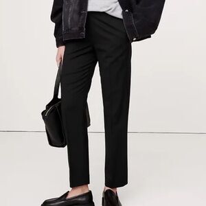 Banana Republic - Black Slim Straight Wool Trousers (size: 8L) NWT